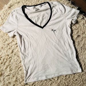 NWOT VS Pink tee